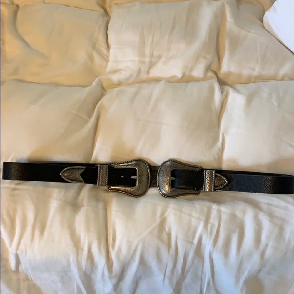 Urban outfitters buckle belt